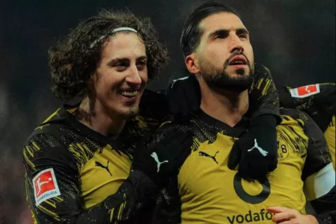  ما زال يطارد بايرن.. دورتموند يضرب يونيون برلين بثلاثية بالدوري الألماني
